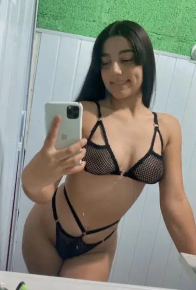 Karina 22 años - Escort independiente Chuy, Uruguay | Escorts Uruguay