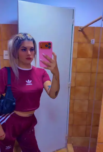 Vidéo de Zoe - Escorte indépendante en Treinta y Tres