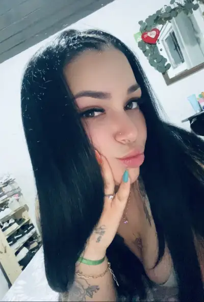 Priscila 23 ans - Escorte indépendante Treinta y Tres, Uruguay | Escortes Uruguay