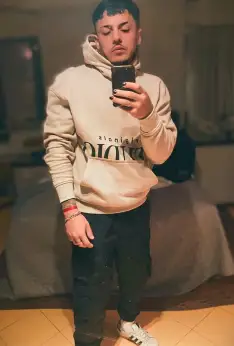 Tattooboy 27 años Escort independiente en Malvín Uruguay