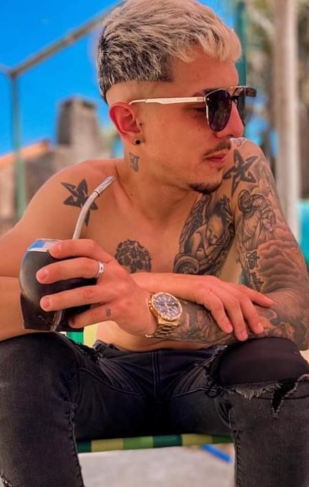 Tattooboy Chico Escort en Malvín Norte